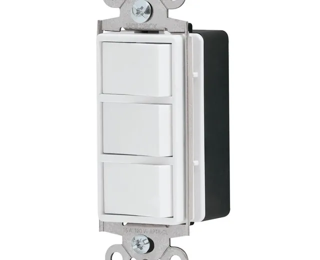Apagador Triple Policarbonato Metal Blanco
